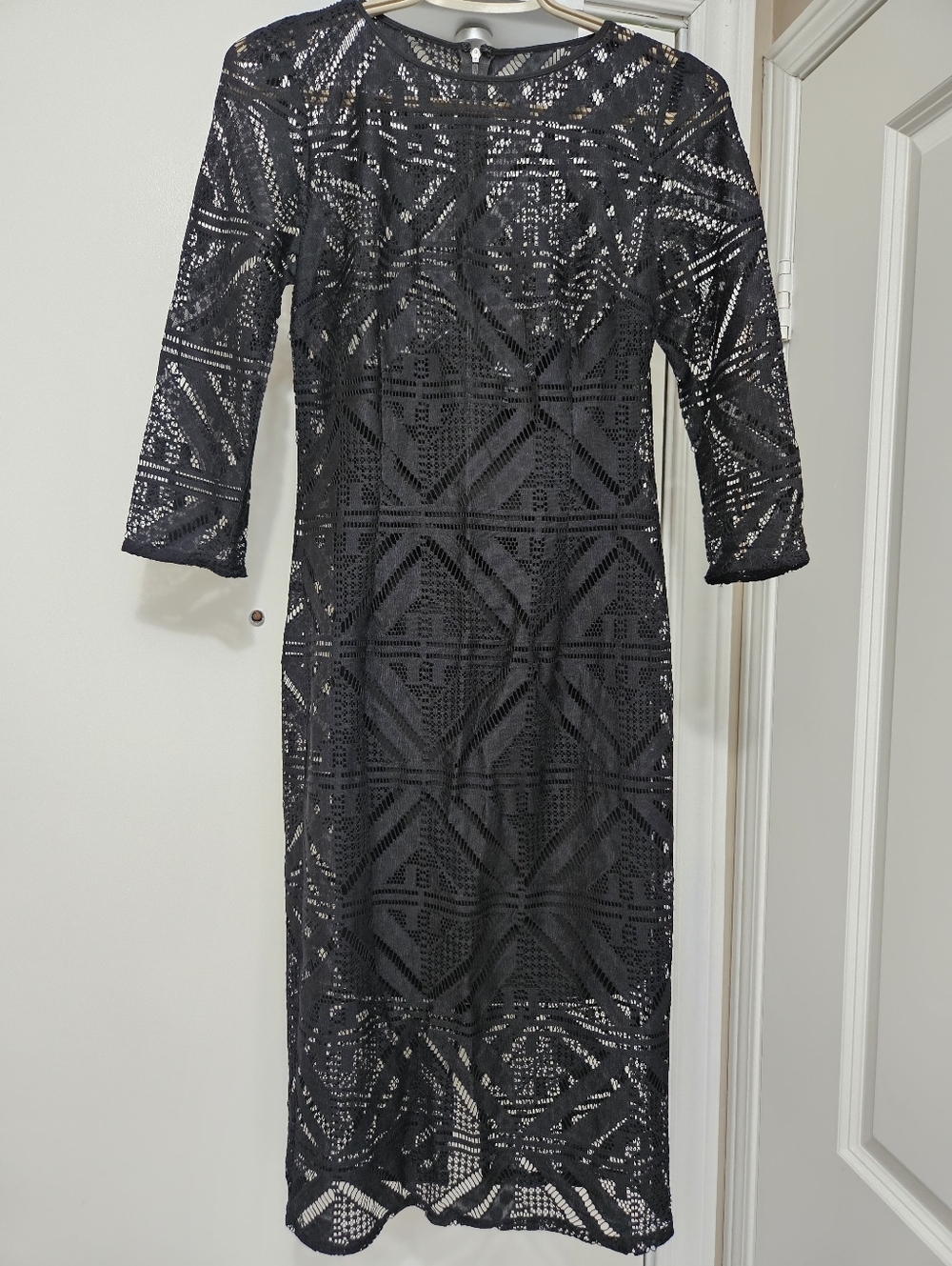 Hailey Adrianna Papell Black Crochet Lace 3/4 Sleeve Sheath Dress